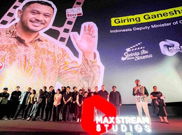 Program MAXStream Secinta Itu Sama Sinema