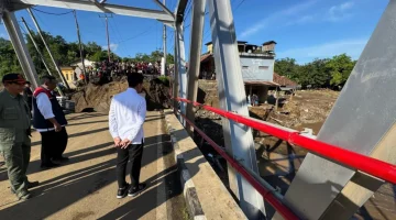 Tinjau Lokasi Bencana Banjir di Sukabumi,  Wapres RI Tekankan Pemulihan Infrastruktur dan Relokasi Warga