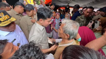 Tinjau Wilayah Terdampak Bencana Banjir Bandang di Tapanuli Selatan,  Wapres RI Tegaskan Pemerintah Terus Bersama Masyarakat Sumatra