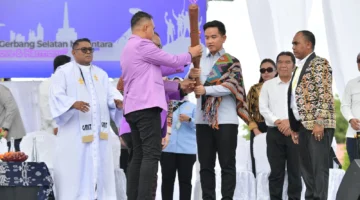 Lepas Pawai Paskah Akbar 2026,  Wapres RI Dorong NTT Jadi Destinasi Wisata Rohani Unggulan