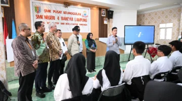 Tinjau Pelatihan Vokasi di SMKN 4 Bandar Lampung,  Wapres RI Dukung Penguatan SDM Berdaya Saing Global