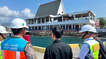 Pastikan Infrastruktur dan Layanan Dasar Segera Pulih, Wapres RI Tinjau Sejumlah Fasilitas Terdampak di Sikka