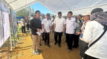 Tinjau Huntara di Tapsel,  Wapres RI Minta Maaf kepada Warga dan Pastikan Pembangunan Huntap Dimulai Bulan Ini